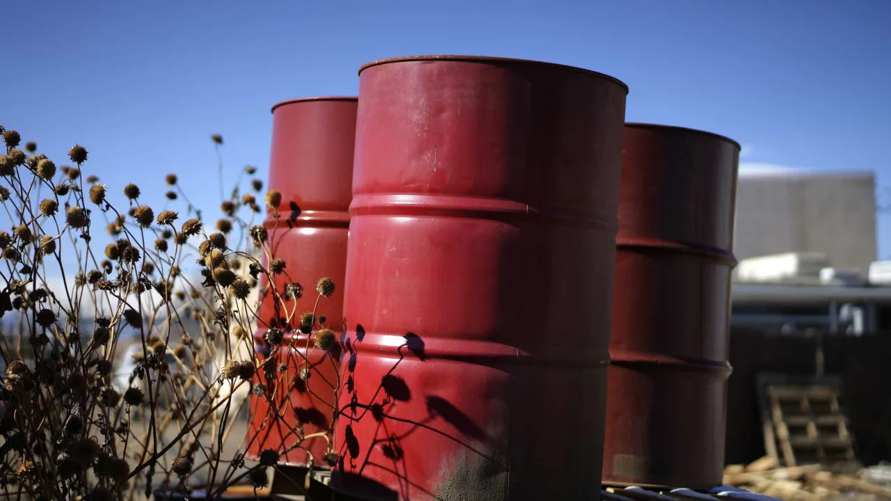 Cotação do Brent para entrega em abril baixa 0,37%