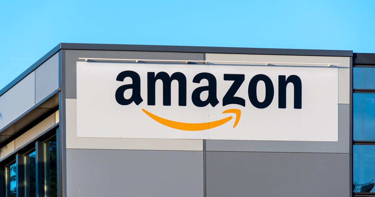 A Casa Branca chama a mudança relatada da Amazon para exibir os preços das tarifas "um ato hostil e político"