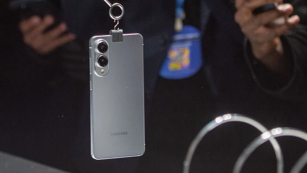 Há Novos detecta um Sobre Circular O Galaxy S25 Edge