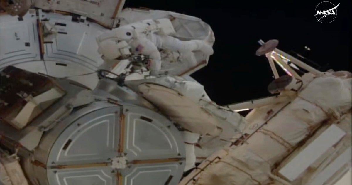 Astranauta Anne McClain se junta à All-Female Spacewalk-6 anos depois de perder o problema