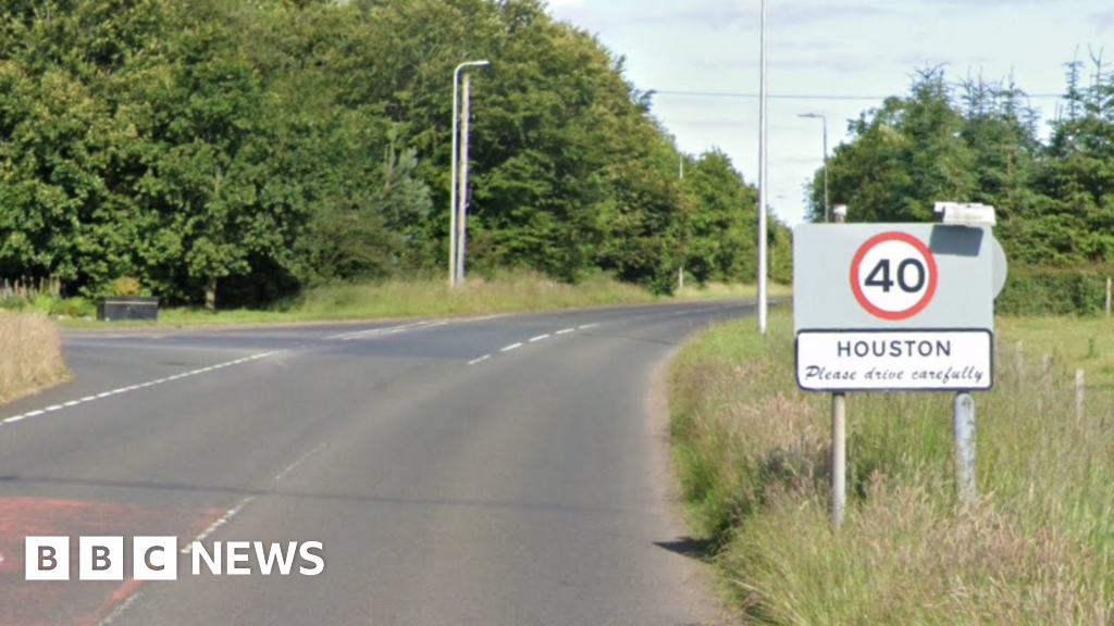 Biker, 30, morto em Country Road Crash, perto de Johnstone