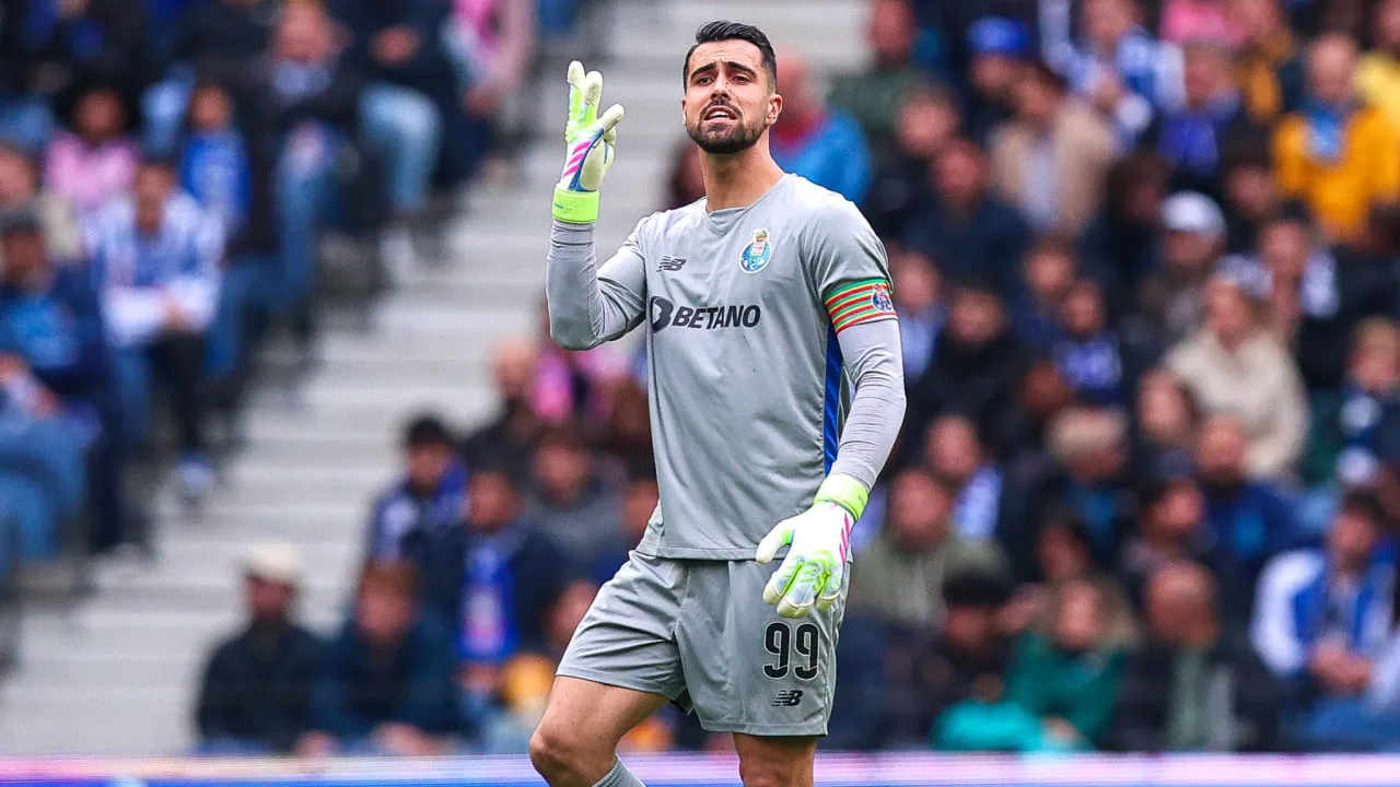 Diogo Costa Cai para Segundo Plano Nas Prioridades Do Manchester City