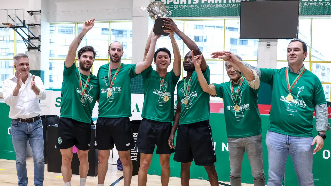 E VOO 42. Sporting Sagra-se Decacampeão Nacional de Ténis de Mesa