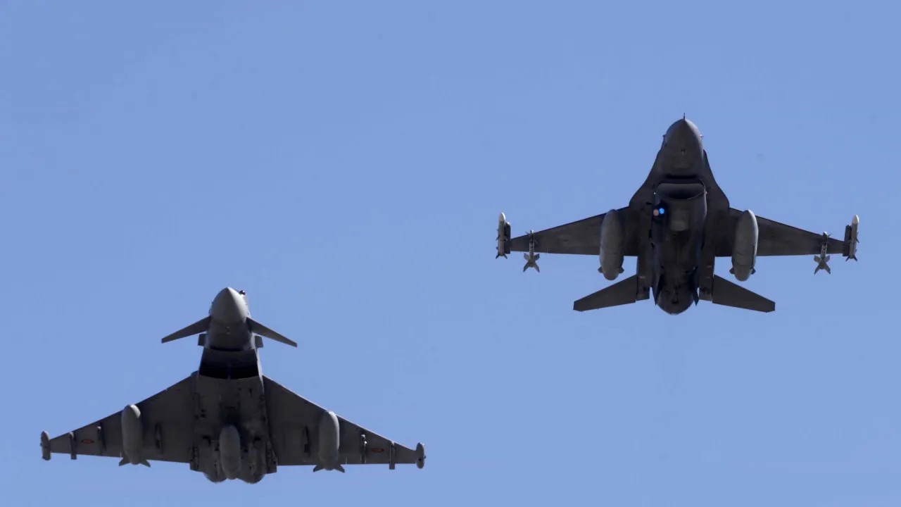 Empresa russa recompensa com 168 mil euros militares que Abateram F-16