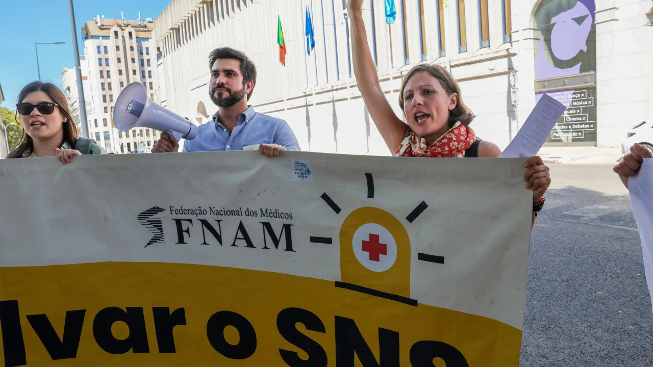 Fnn de descarte para o Negociar Com Próximo Governo, Mas Exige Soluções