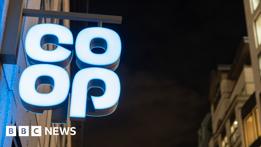 Hackers cooperativos roubaram quantidade 'significativa' de dados do cliente