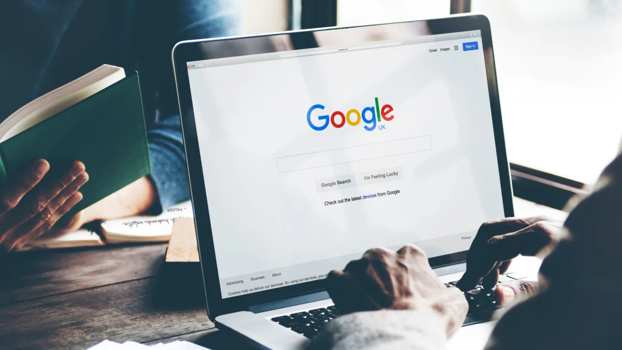 IA da Google Comete Erro E Diz Que Estamos em 2024