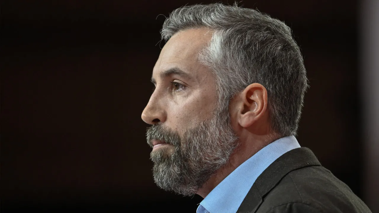"Inaceitável". Pedro Nuno Condena Acaque A AGENTE DA PSP NA AIMA