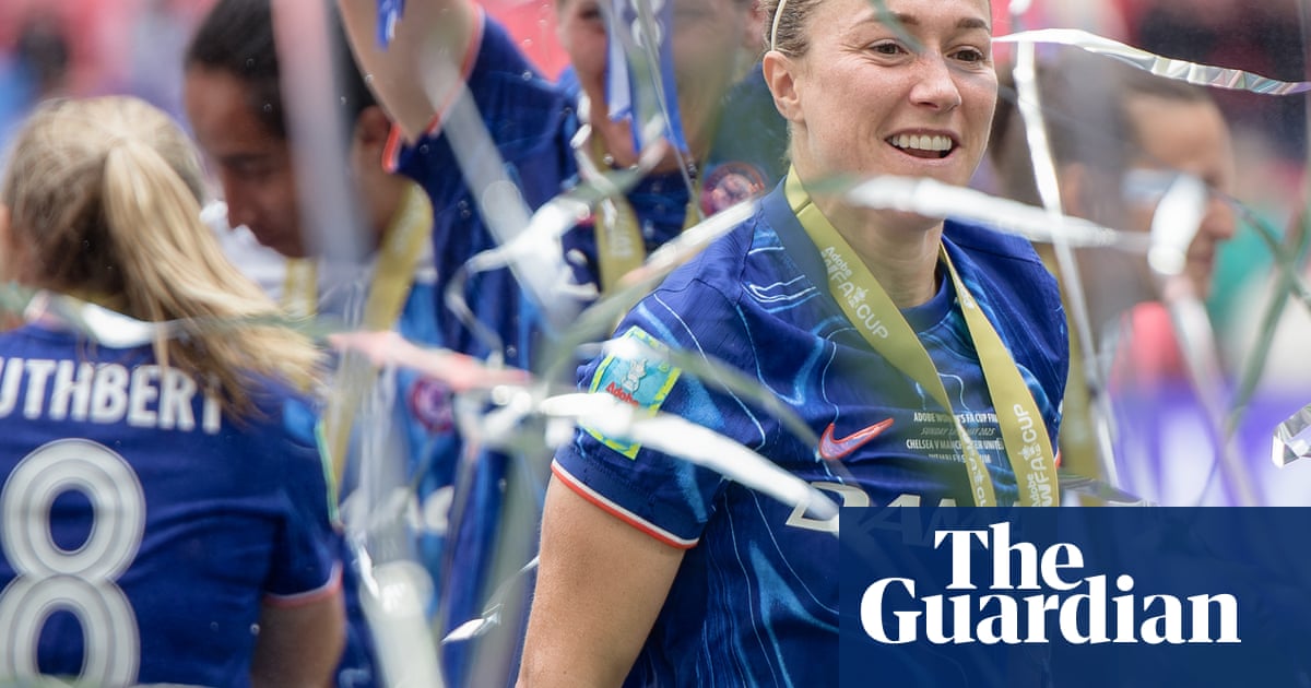 Lucy Bronze no Treble do Chelsea, além de uma prévia final da WCL - Women's Football Weekly | FA FA Cup