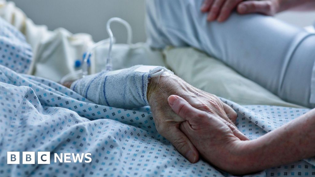 MPs franceses de volta lei para permitir a morte assistida