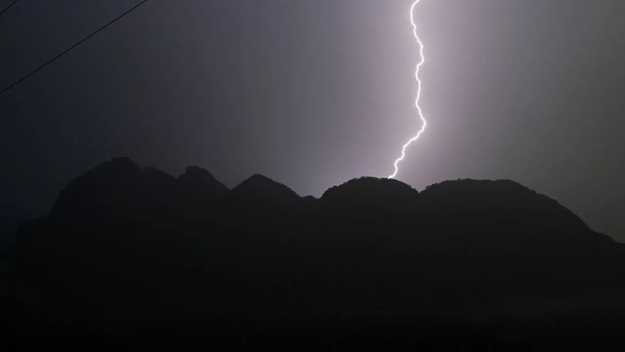 Mais de 800 relatório Relâmpagos Registados na Madeira no Espaço de Hora e Meia