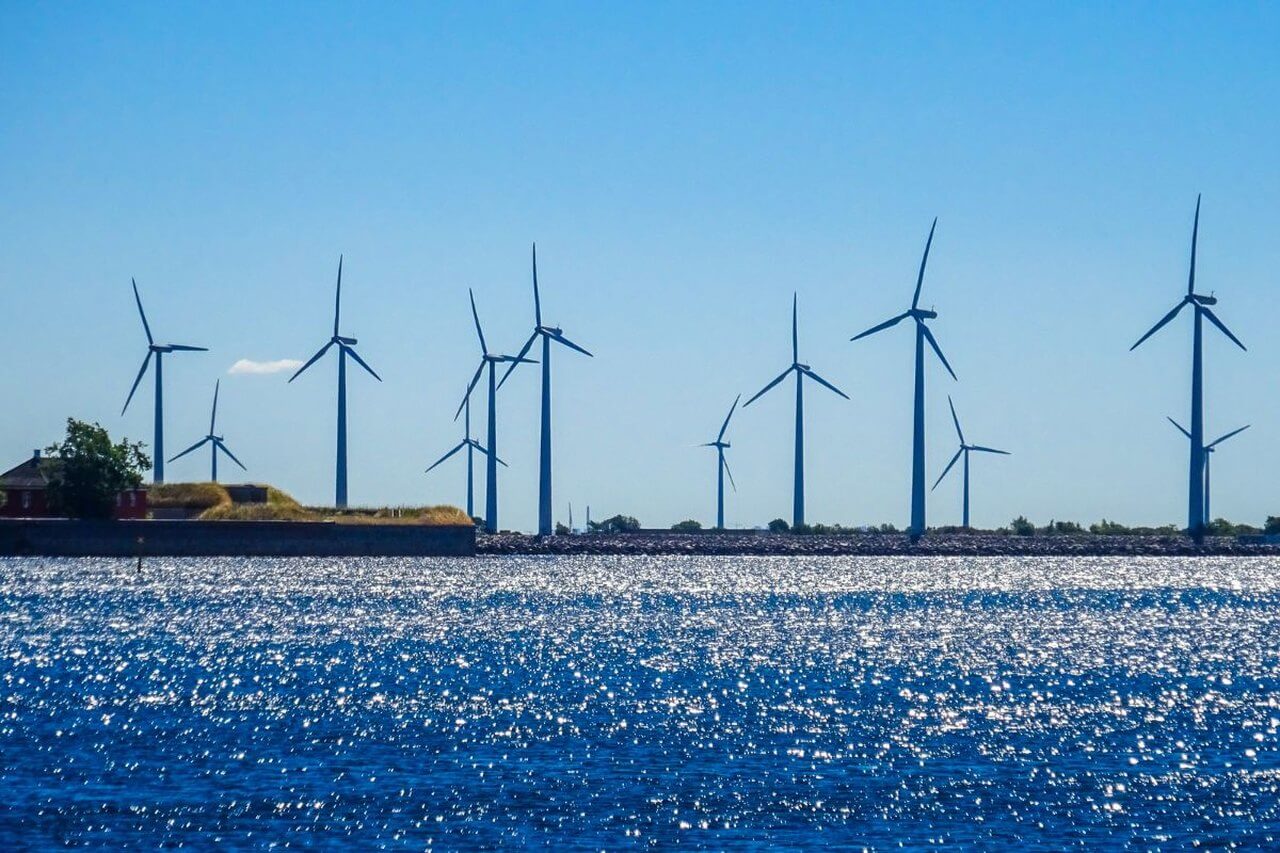 Moçambique recebe 43,6 milhões de dólares para nova linha de transmissão eléctrica com energia eólica