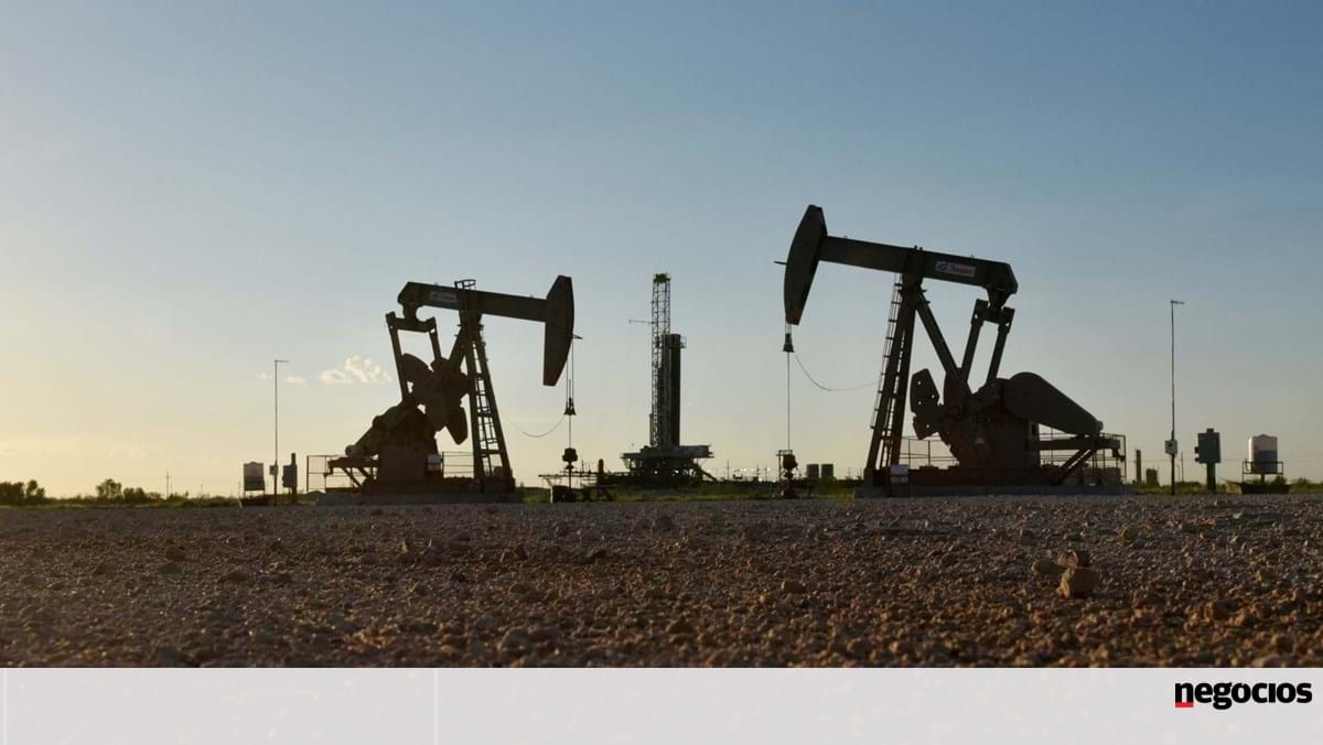Petróleo Lidera Ganhos Entre Commodities E Salta 3% - Mercados num minuto