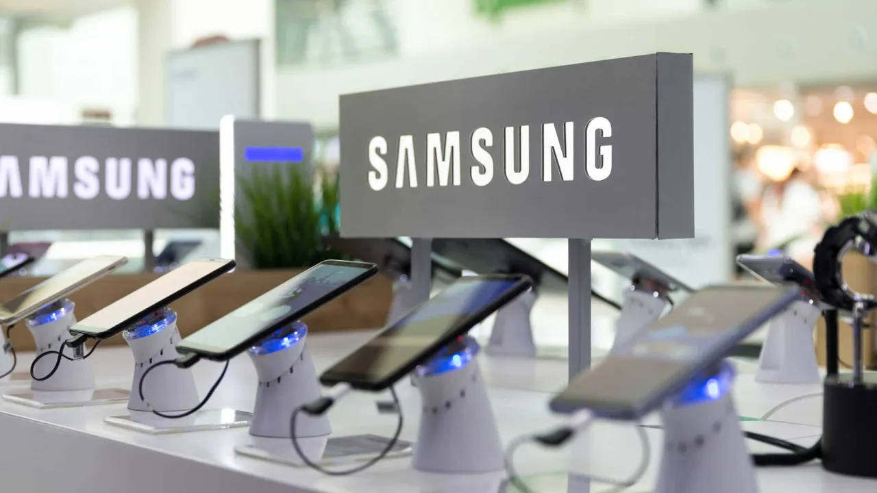 Revelada LISTA DOS Telemóveis Compatíveis Com atualização da Samsung