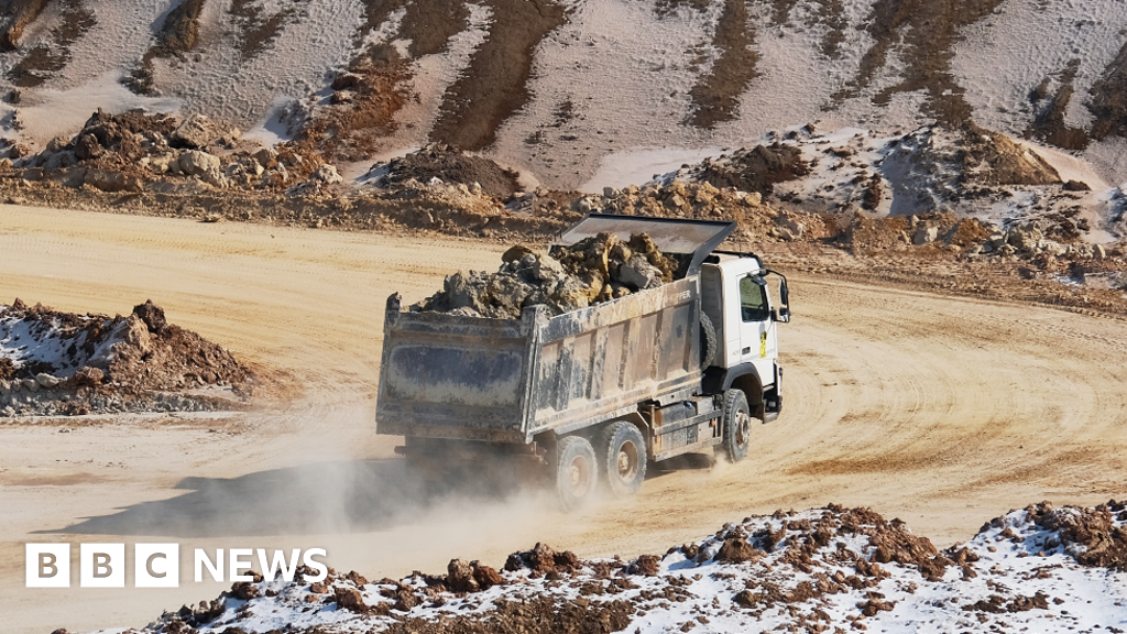 US e Ucrânia Pulbe em direção ao negócio de minerais críticos
