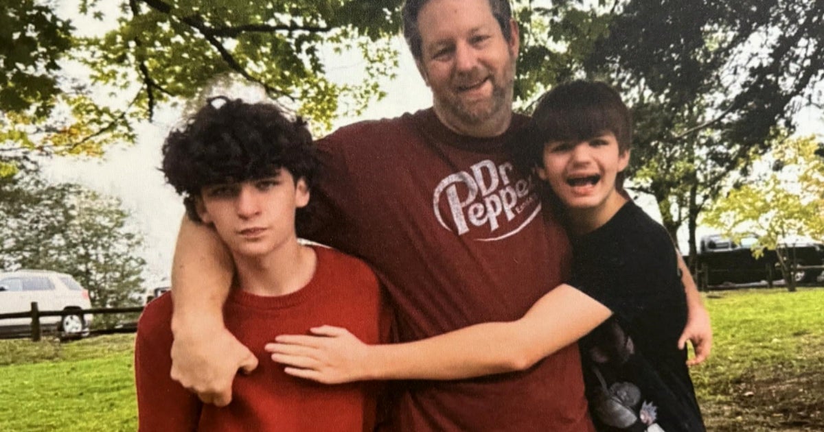 Um adolescente morreu depois de ser chantageado com nudez gerado pela IA ...