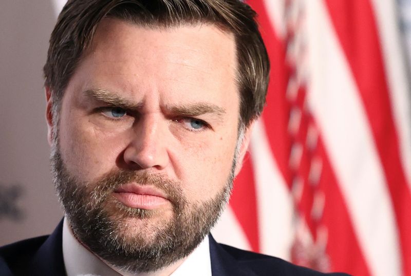 Vance diz que não houve conversa entre EUA e China sobre acordo estratégico em Taiwan