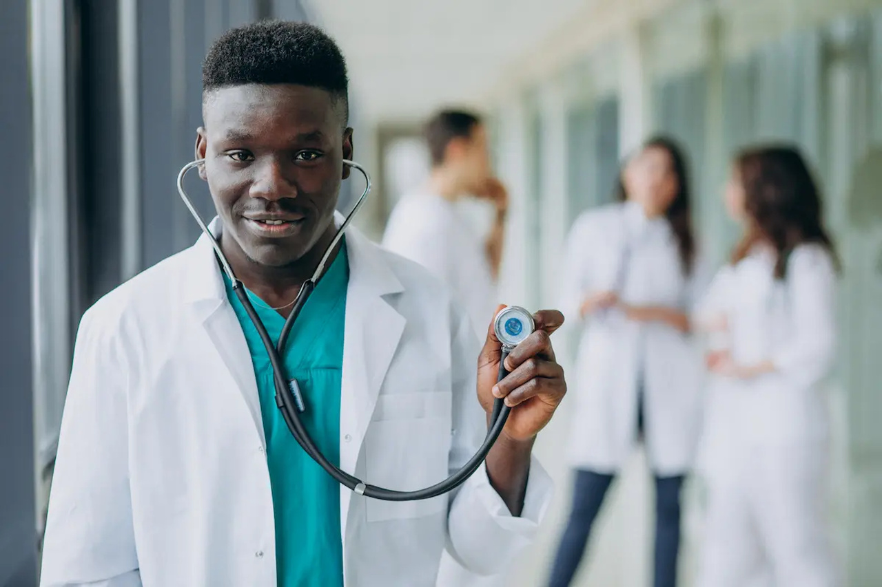 Zimbabué e China Reforçam Cooperá o Hospitalar NA Medicina Respiratórrica