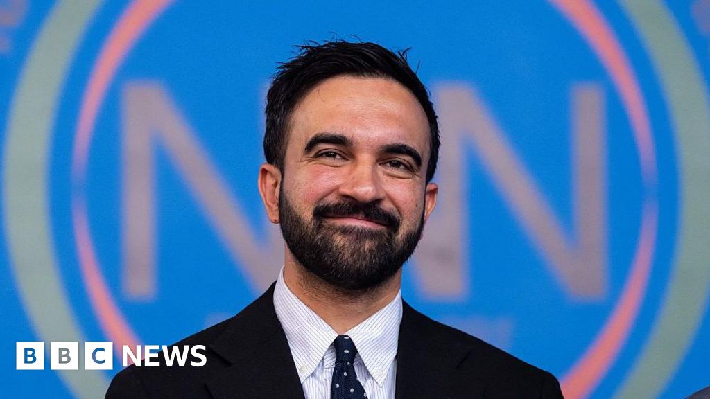 "Acho que não deveríamos ter bilionários", diz o prefeito de Nova York.