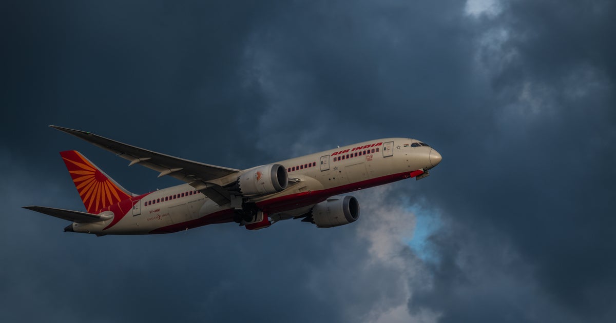 Air India Boeing 787 deixa Hong Kong, mas se vira devido a ...