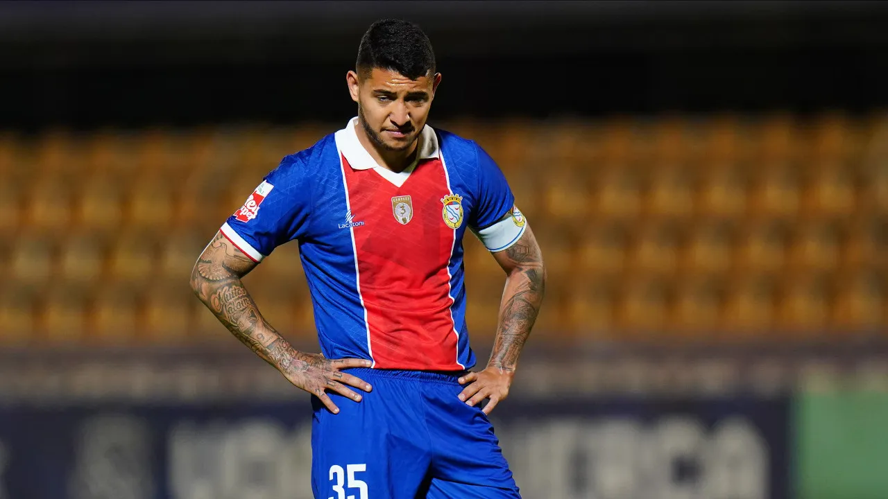 Alverca Anúncia Saís do Capitão Pedro Bicicalho