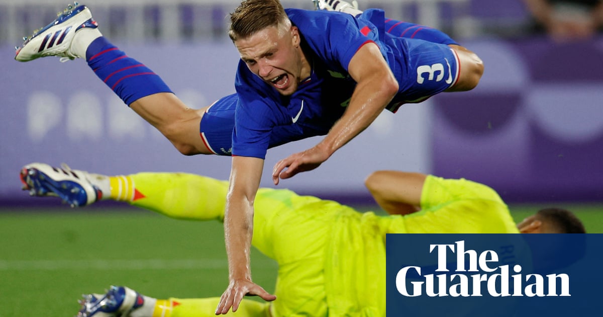 Bournemouth Sign Adrien Truffert, pavimentando caminho para o Liverpool Target Kerkez sair | Bournemouth