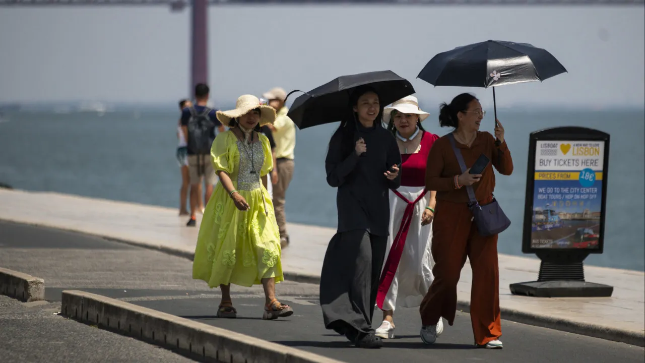 Calor Deata País 'A Vermelho'. Entre Fenómenos e Chuva, Como Está um ser?