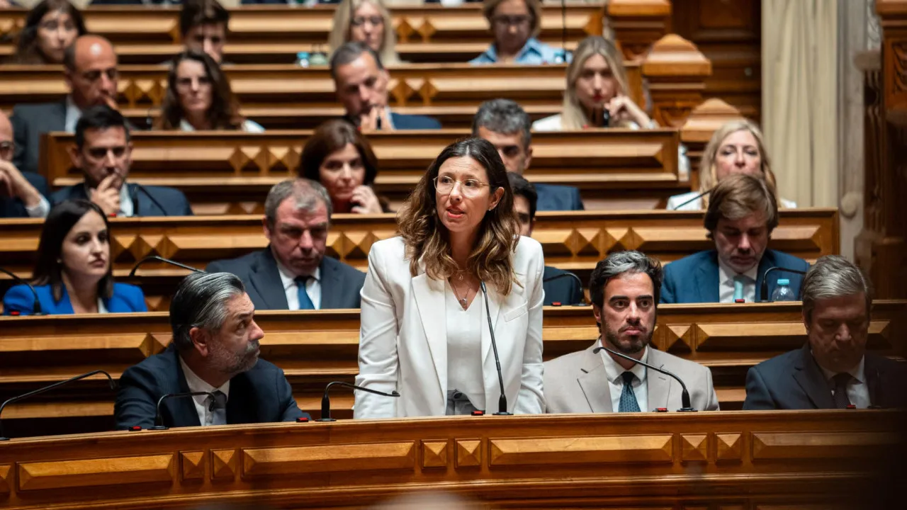 Considere a proposta do governo para os Irs "insuficientes"