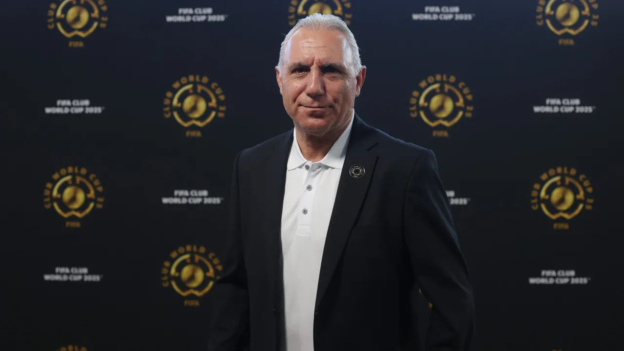 "Críticos ao mundial de cubos? Quando Ganham 20 Milhões Não Sexam"