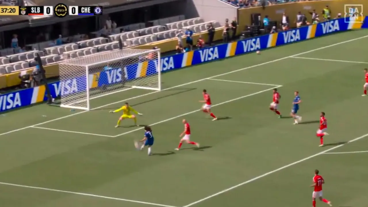 Estas Duas DeFesa de Trubin no Benfica-Chelsea Prometem Correr Mundo