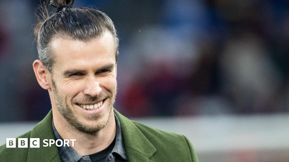 Gareth Bale addresses Wales fans following his retirement on the Cardiff City pitch