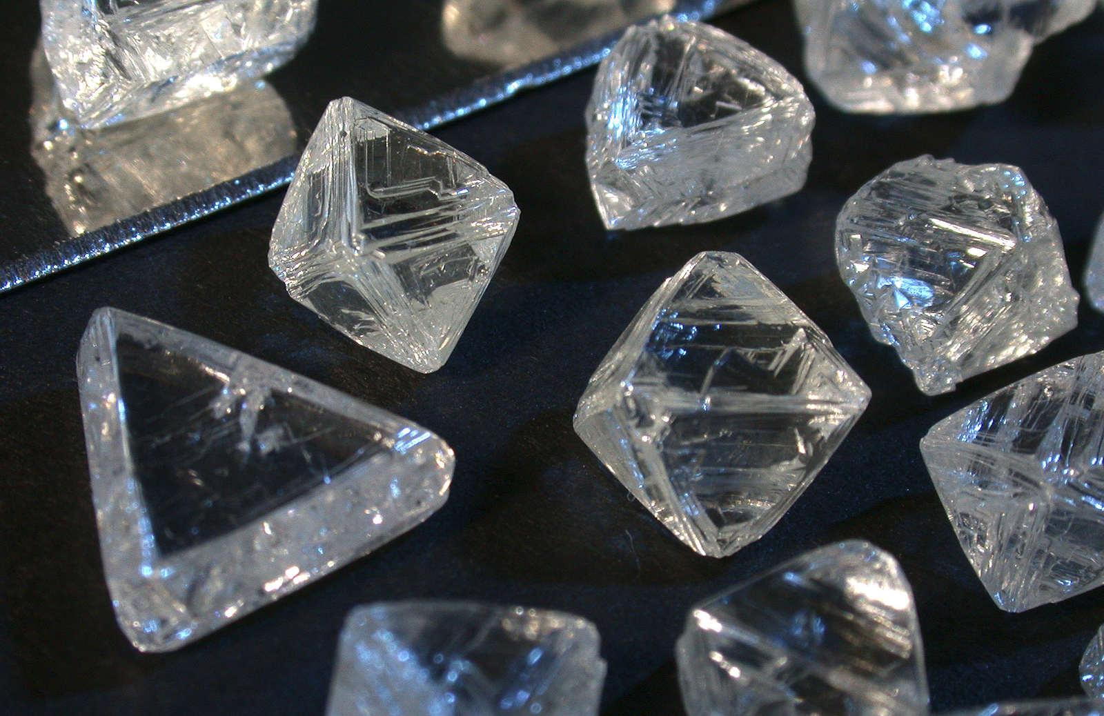 Indústria diamantífera rendeu mais de 22 milhões dólares sem primeiro trimestre