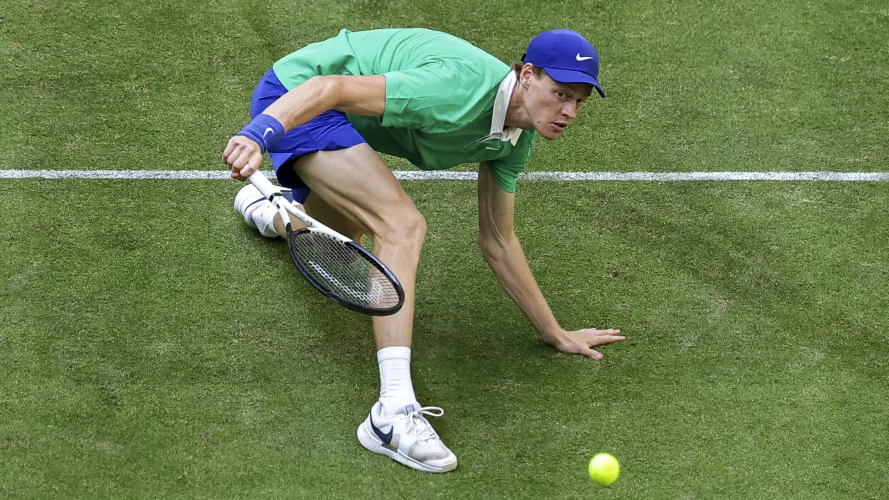Jannik Sinner, Número um Mundial, Elimrado com Surpresa em Halle