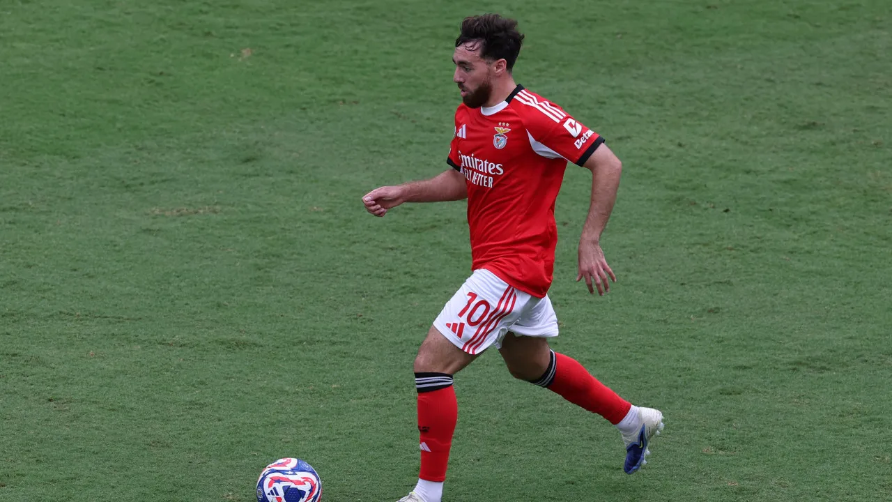 Kokçu justifica 'Explosão' com Bruno Lage: "Perco o Controlo ..."