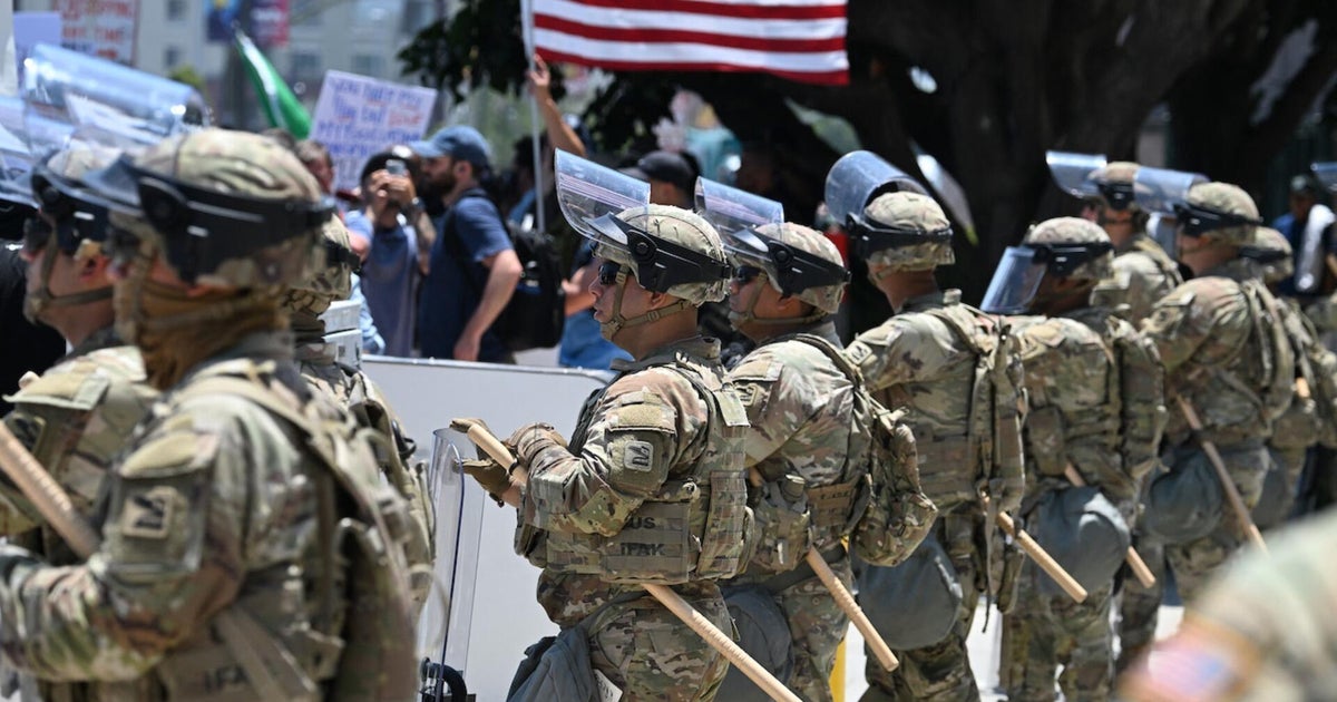 Mais tropas militares chegam em resposta aos protestos de Los Angeles