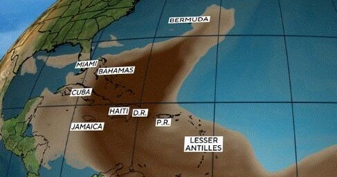 Massive Sahara Dust Cloud está escondendo o Caribe em seu w ...
