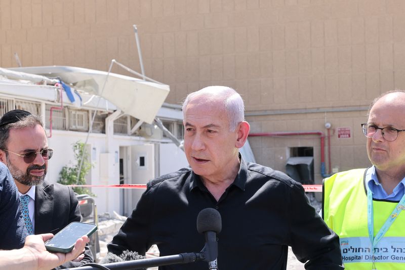 Netanyahu diz que mudança ou queda do regime iraniano não é objetivo, mas pode ser resultado