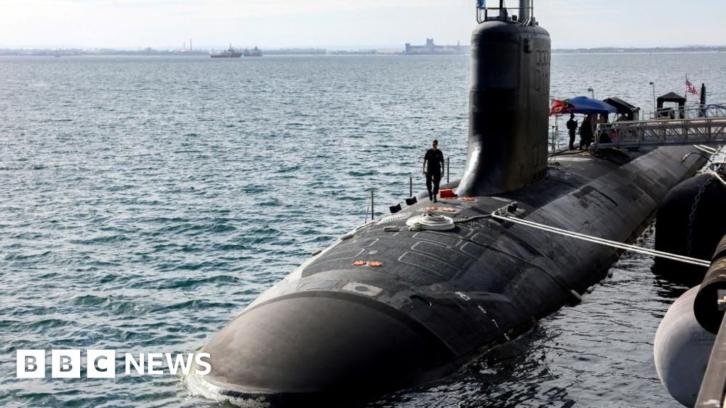 Nós para revisar o Pacto submarino como parte da agenda 'America First'