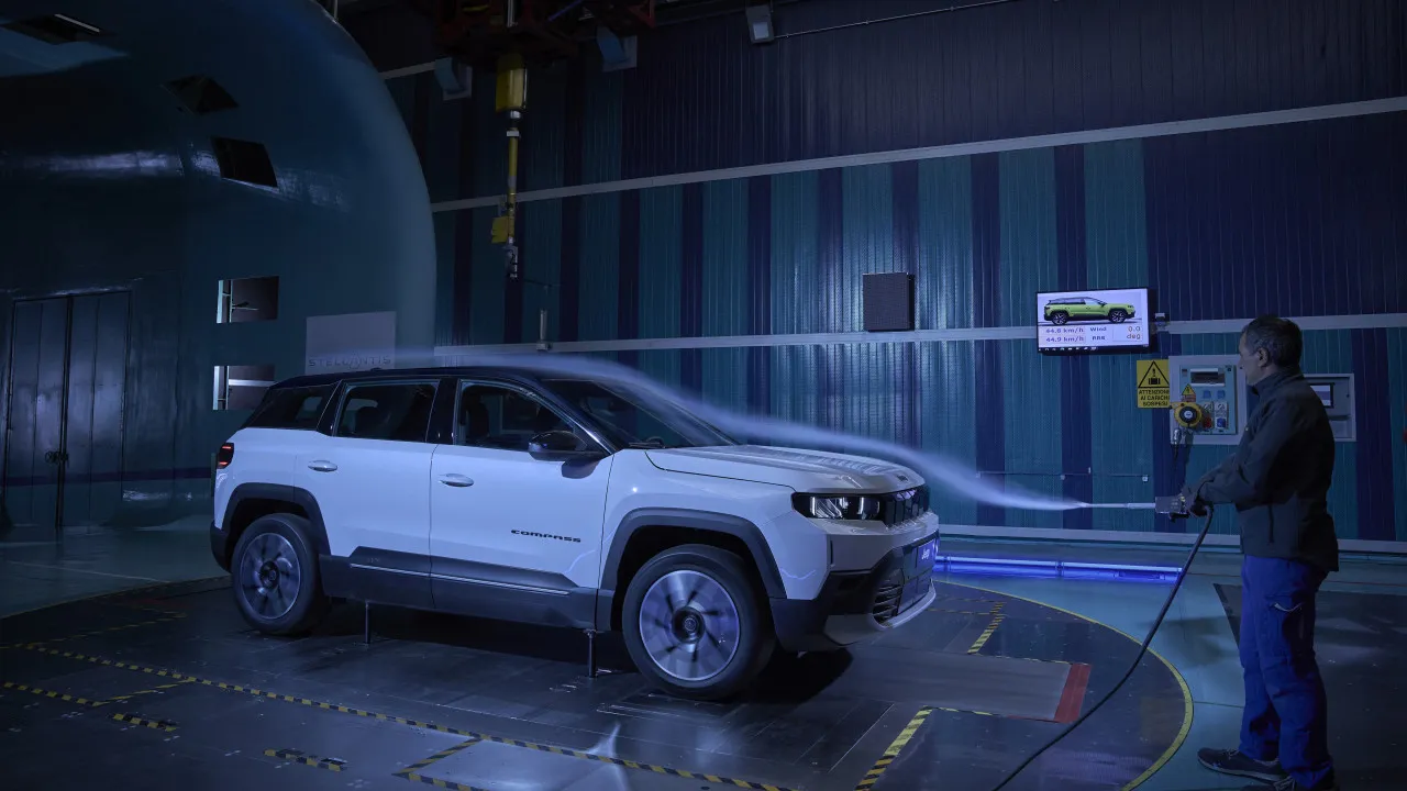 Novo Jeep Compass eletrificado e com aerodinâmica eficiente