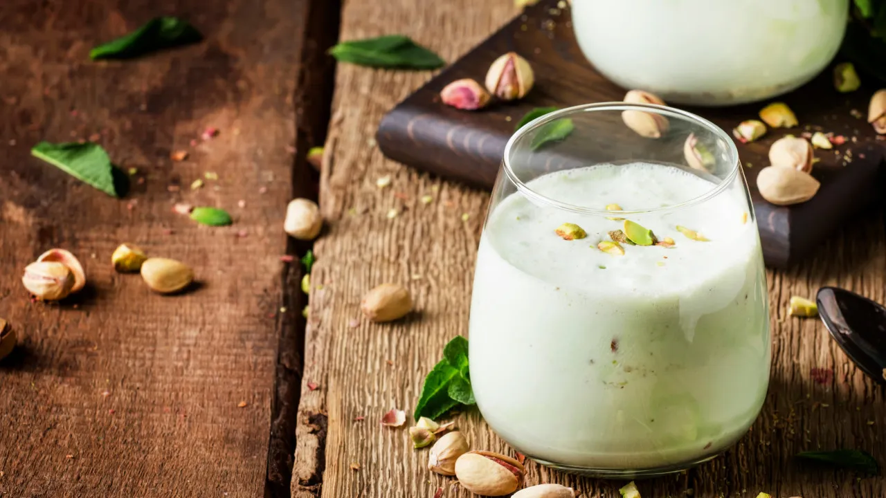 O Batido de Pistacho Rico em Proteinna Perfeito para o Pós Treino