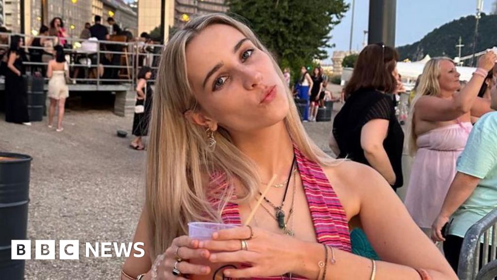 O grupo de apoio ajuda a Bristol Woman com endometriose