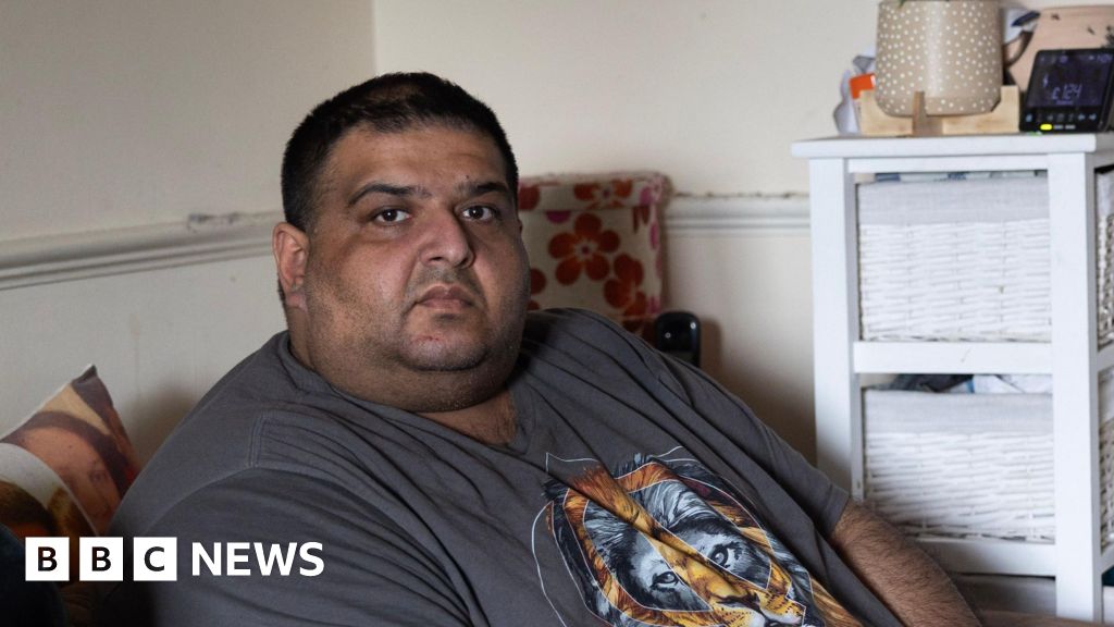 O homem do sul de Londres compartilha sua angústia por atrasos no correio real