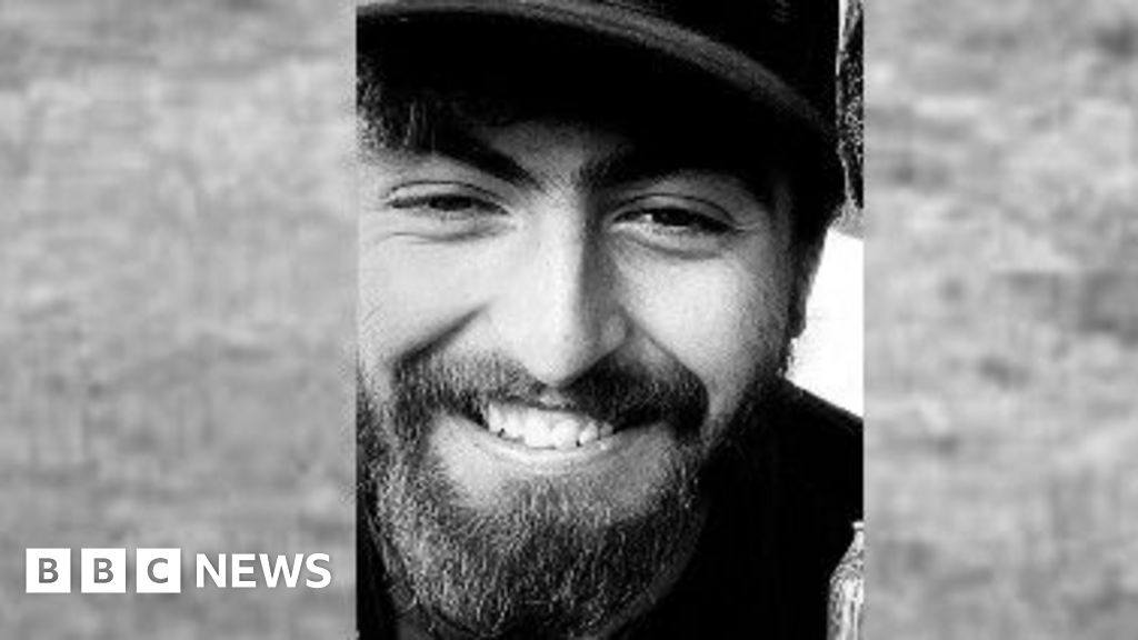 O panfleto escocês de wingsuit morre durante o salto suíço dos Alpes