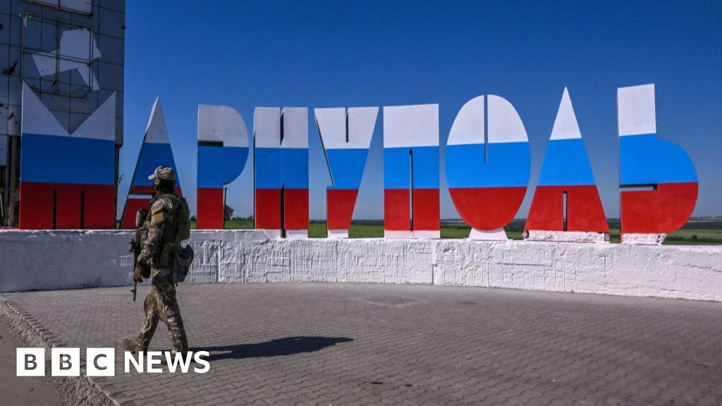 Os moradores de Mariupol negam histórias russas sobre a cidade