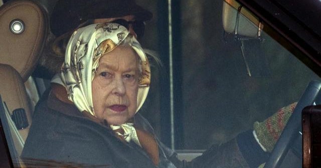 Rainha Elizabeth para se reunir com a família real para encontrar um soluti ...