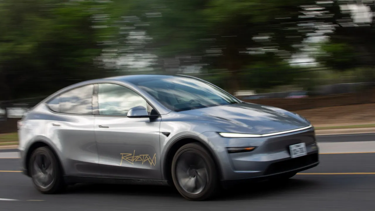 Robotáxi da Tesla já entrou em testes em Austin
