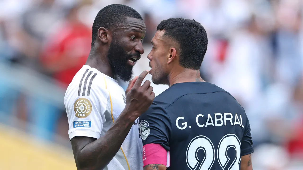Rudiger Acusa Jogador do Pachuca de Insultos Racistas