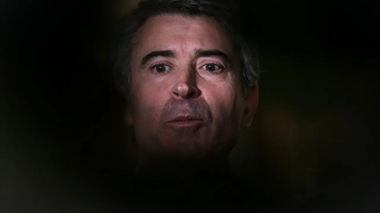 "Saúdo Muito A Coragem" de Carneiro, Diz Manuel Pizarro