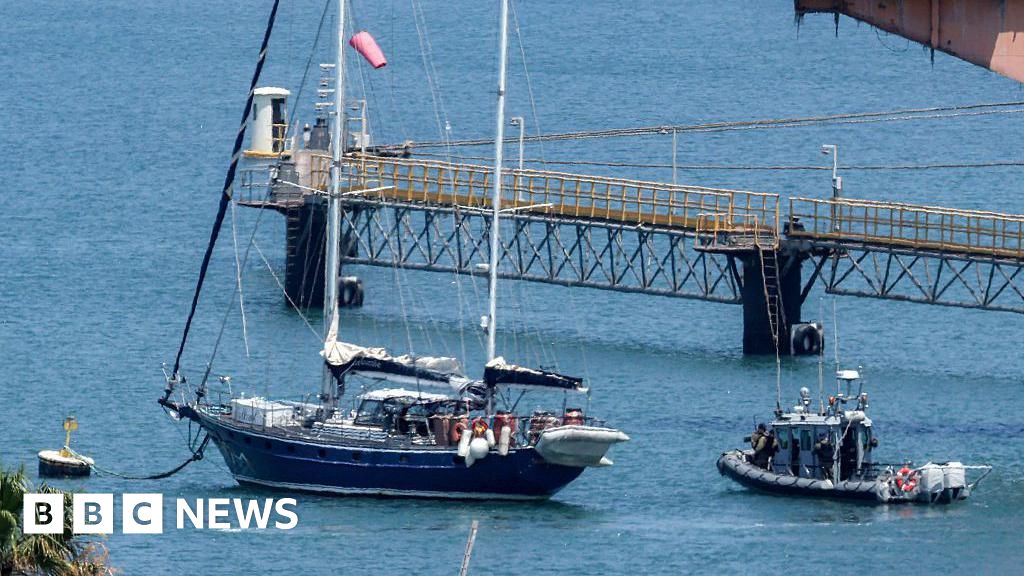 Seis ativistas de barcos de ajuda de Gaza deportados de Israel