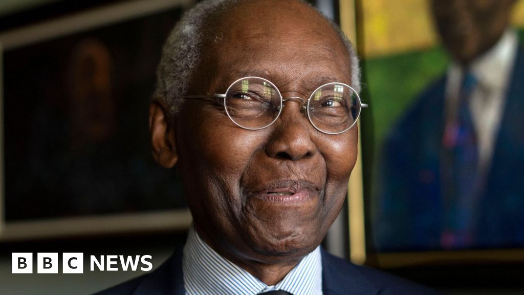 Sir Geoff Palmer, o primeiro professor negro da Escócia, morre com 85 anos